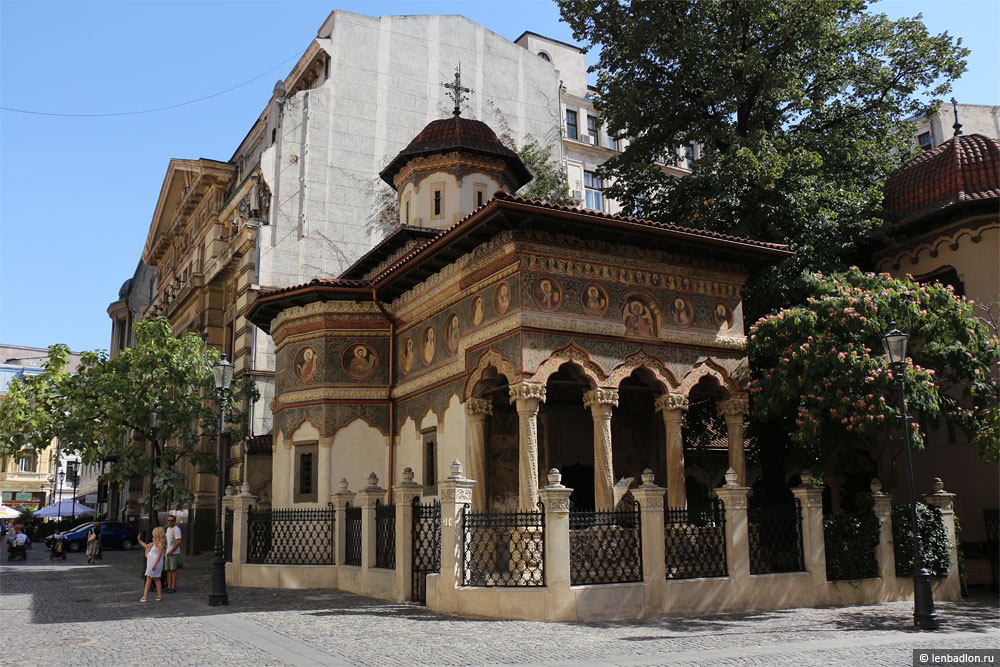 Фото церкви в Бухаресте
