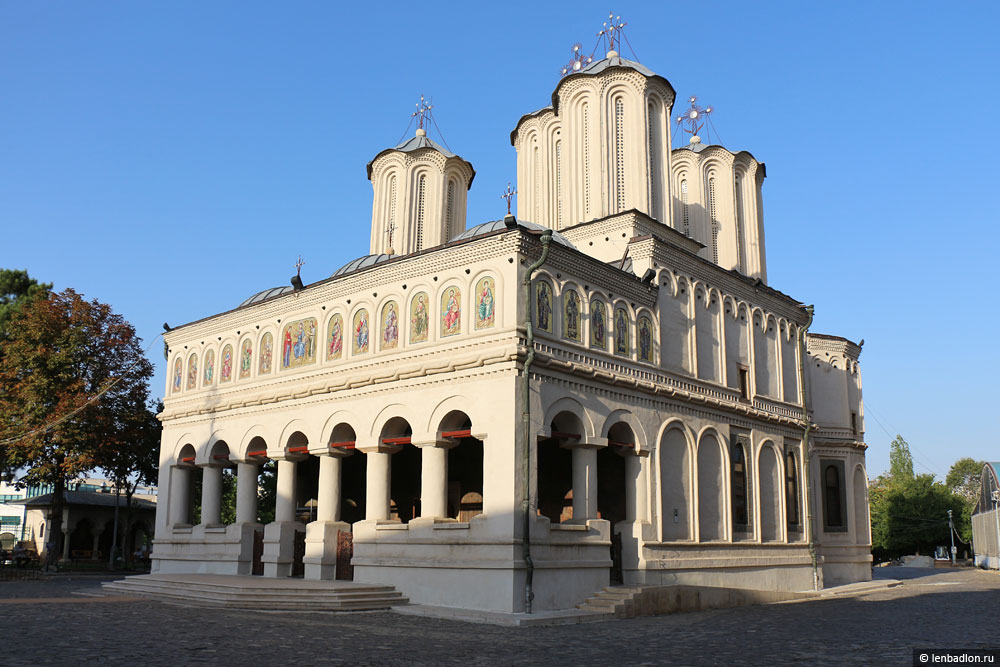 Фото собора в Бухаресте